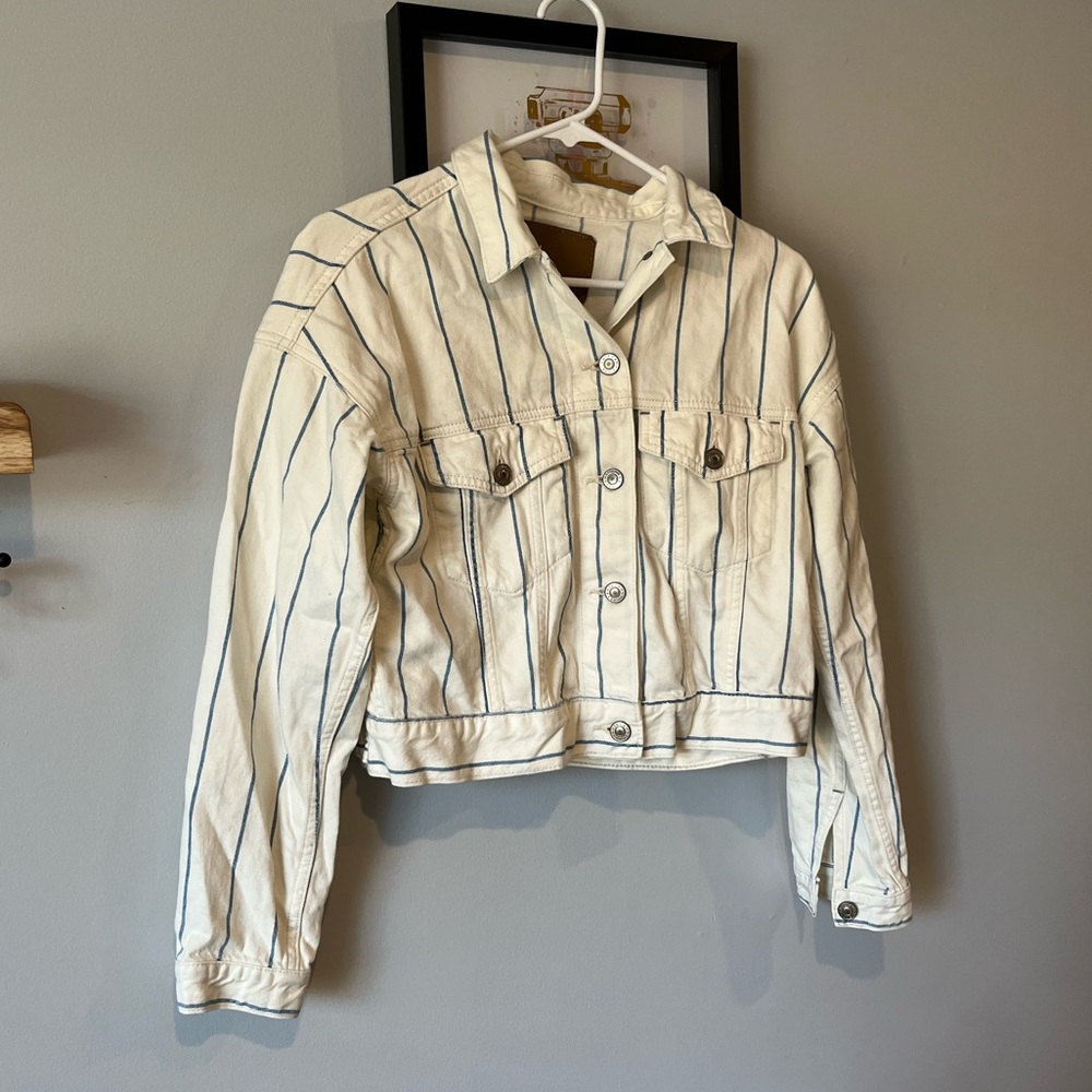 American Eagle jean jacket